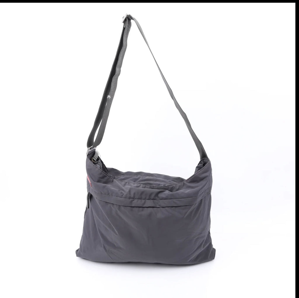 Burberry Black Nylon Messenger Crossbody Bag with Silver Hardware